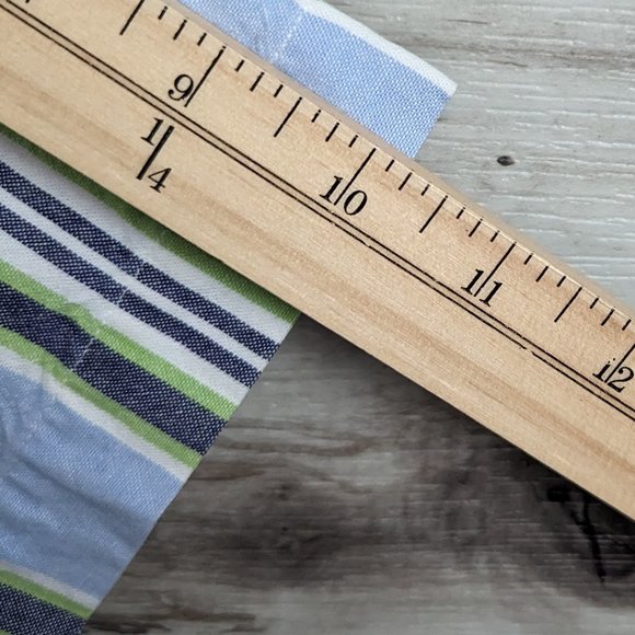 Gulf Traders* Men's Classic Short Sleeve Button Down Curved‎ Hem Shirt~ Medium - Picture 9 of 11